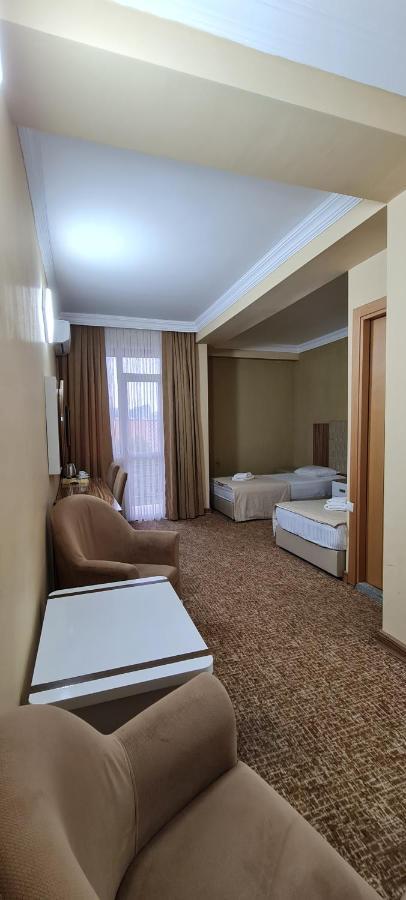 Hotel Genatsvale Batoemi Buitenkant foto