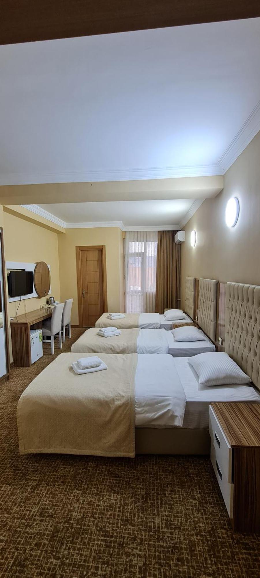 Hotel Genatsvale Batoemi Kamer foto